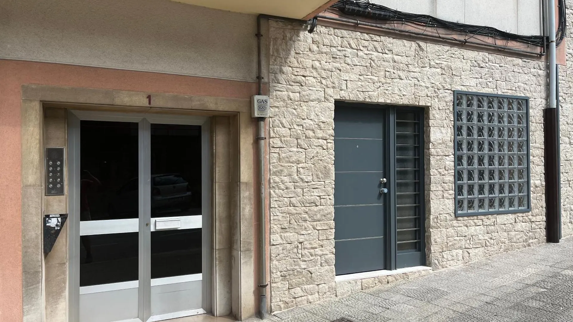 Cornelia Suites 01 Santander Apartamento